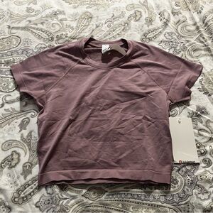 Lululemon swiftly tech cropped short sleeve shirt 2.0 size 6 rose blush
